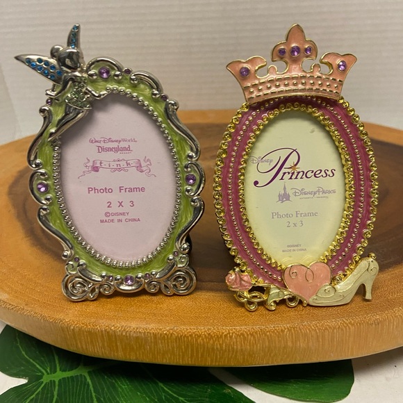 Disneyland 2x3 Picture Frames Disney Princess  Tinkerbell - Picture 1 of 3